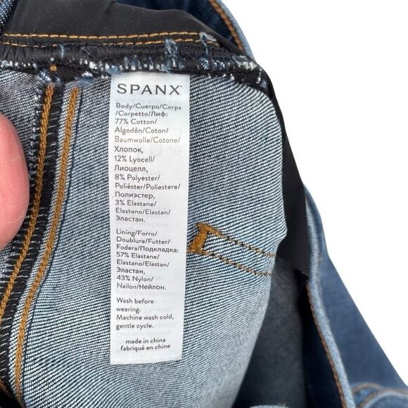 Spanx Lightly Distressed Pull-on Jeans Jeggings Blue Size Medium - Picture 7 of 7